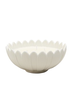 Matalan Daisy Shape Candle £10