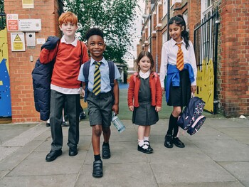 https://www.prshots.es/contents/archives/105/134/images/thumb350x287_auto/matalan-back-to-school-shop-13_thumb.jpg
