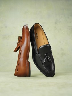 Dune London SS25 Stills Sanders 169 GBP www.dunelondon.com