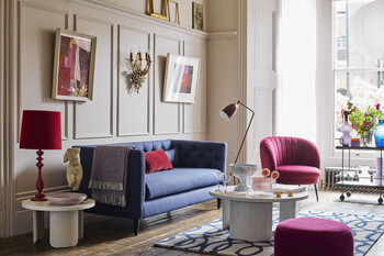 https://www.prshots.es/contents/archives/1301/714/images/thumb350x287_auto/dfs_co_plc_savoir-living-room-roomset-2_thumb.jpg