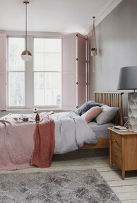 https://www.prshots.es/contents/archives/194/254/images/thumb350x287_auto/furniturevillage_194254160388516_thumb.jpg