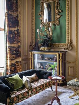 BUCKINGHAM COLLECTION