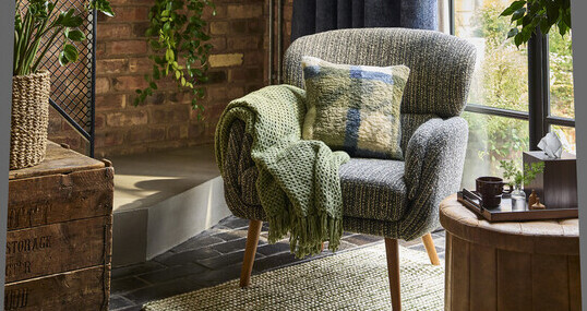 https://www.prshots.es/contents/archives/2320/1155/images/cropThumb/CRI_6a3262ad04f51prshots_dunelm-salvage_yard_aw26-ref2358849_thumb.jpg
