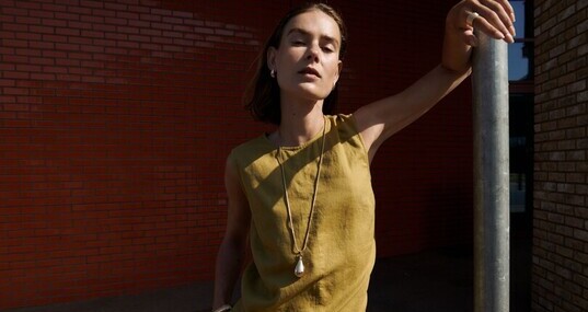 https://www.prshots.es/contents/archives/2320/1155/images/cropThumb/CRI_6a590752d25baprshots_matalan-aw-trans-campaign-image-1_23578_thumb.jpg