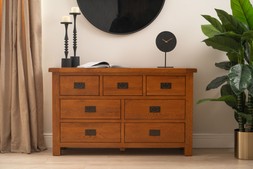 Kingston Oak 7 Drawers Chest RRP €999 NOW €599