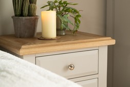 Bellevue Light Grey 3 Drawer Bedside Table - RRP €549 NOW €249