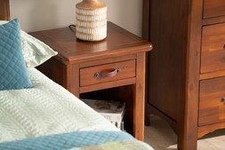 Westport Walnut 1 Drawer Bedside Table RRP €279 NOW €119