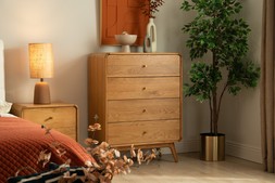 Poe Oak 4 Drawers Chest - RRP €1,699 NOW €1,099