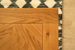 Granada Herringbone Bench 1.8m 03 RRP €799 Now €449