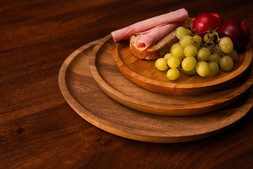 Wooden Plates Set of 3 RRP €80 Now €50