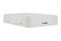 Evernight Natural Silk Elegance 4'6' Mattress Double RRP €2,099 Now €1,199