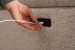 Toronto Retro 2 Seater Electric Recliner Sofa RRP €1,899 Now €1,199