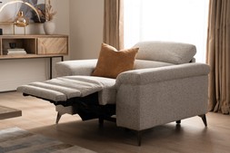 Toronto Retro Electric Recliner RRP €1,299 Now €799