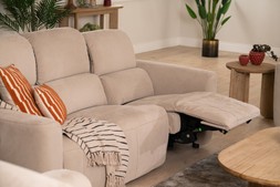 Savoy Cream Fabric 3 Seater Electric Recliner With Bluetooth Speakers Sofa - RRP €4499 NOW €2499