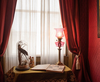 https://www.prshots.es/contents/archives/2628/1246/images/cropThumb/CRI_671f6eca051a6fritz_fryer_holst-museum-visit-fritz-fryer-lighting-46_thumb.jpg