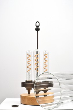 Ingham table lamp