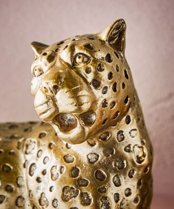 Lounging Leopard Shelf Ornament £28