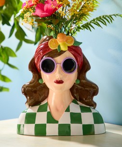 Dolce Lady Vase £65