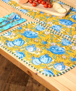 Pop Of Pomegranate Reversible Pack Of 4 Placemats £32