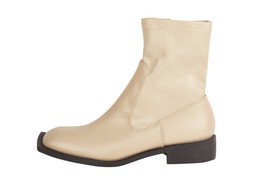 TK Maxx Women brown boots €12.99