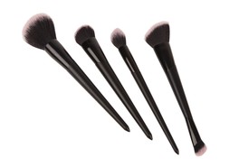 TK Maxx Make up brush set €10.99