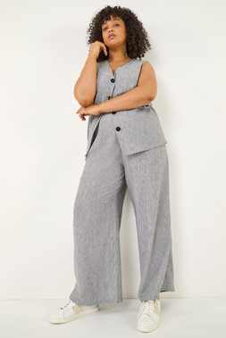 Roman Curve Textured Wide Leg Trousers