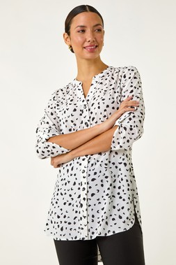 Roman Ivory Spot Print V-Neck Button Blouse