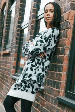 Roman Petite Animal Print Knitted Dress