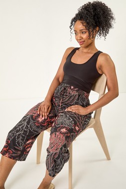Roman Petite Black Abstract Leaf Culotte Trouser