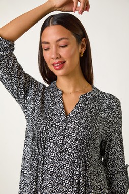 Roman Animal Print Pintuck Shirt