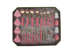TK Maxx make up set £24.99 (RRP £)
