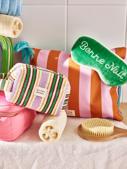 Stripe Cosmetics Bag £18.5 (2)