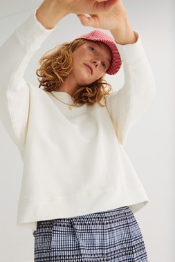 Oliver Bonas Flower Applique Sweater £55.00 - Oliver Bonas Blue Embroidered Check Trouser £75 - Red Pinstripe Cap £28.00 - Demi Disc Detail Gold Plated Chain Necklace £42 (5)