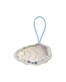 Oliver Bonas Oyster Embellished Decoration £8