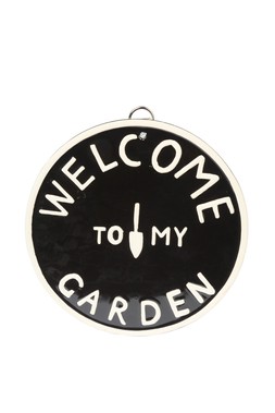 B&M GARDEN SS26 // BOTANICAL // WELCOME TO MY GARDEN PLAQUE - BLACK // £3 //