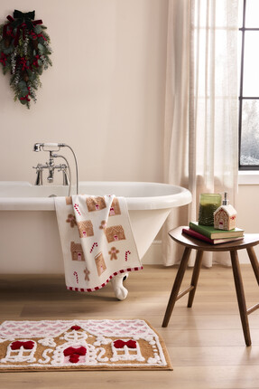 B&M AW26 CHRISTMAS BATH 2 from B&M