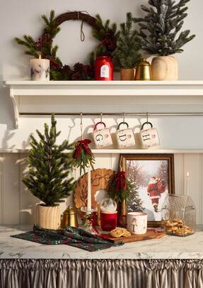B&M AW26 Christmas Kitchen Main01 from B&M