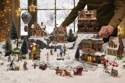 Country Christmas Lemax display