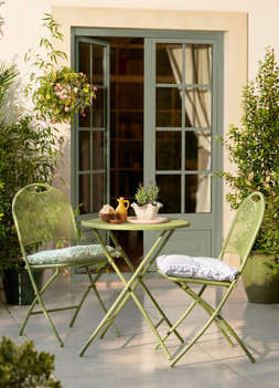 Lisbon Bistro Set Green, £99; Sintra Glazed Terracotta Oil Drizzler Ochre, £5.99