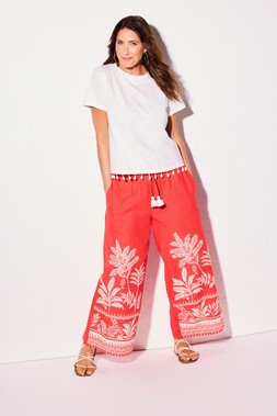 Shell Trim T-Shirt £18
