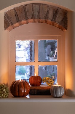 GLAZED PUMPKIN TEALIGHT HOLDERS £6.99 - £12.99