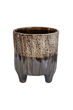Neve Dark 3 Leg Planter H19cm D17cm &pound;29.99