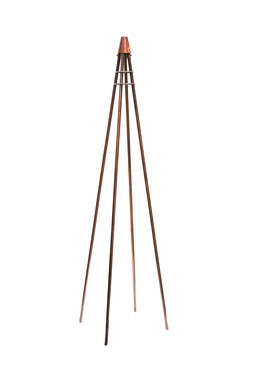 OUTDOOR CLIMBER TRIPOD BRONZE (aavailable in zinc) H120CM W30CM &pound;44.99 (OCTR120)