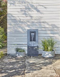 OUTDOOR CONTEMPORARY WATER FEATURE CEMENT H81CM W35CM &pound;449.99