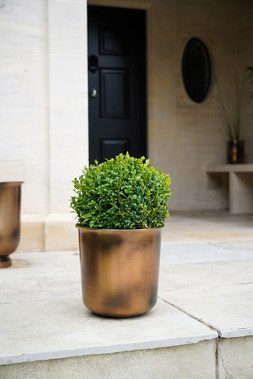 OUTDOOR HAMPTON COPPER METAL PLANTER H28CM W27.5CM &pound;54.99