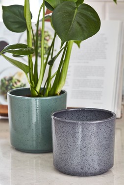 Remi Green Reactive Glaze Cylinder H16cm D16cm &pound;12.99 1