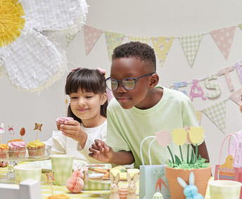 https://www.prshots.es/contents/archives/3746/1580/images/cropThumb/CRI_696a4ed793f62hobbycraft_2026_easter_kids_party-3_thumb.jpg