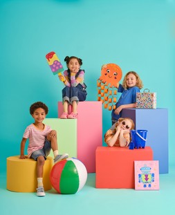 Fingerprint Art Activity Case £9