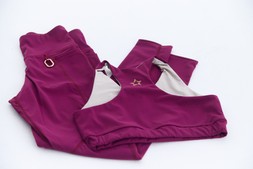 ELEVATE Sports bra £45 & ELEVATE Leggings £80 & Ultimate Grip Stripe Slouch Socks £12.00