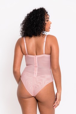 PLUNGE STRAPLESS PADDED BODY POWDERY PINK (30-38DD-J) &pound;78.00, $156.00, &euro;106.00, $196.00 (CAD).